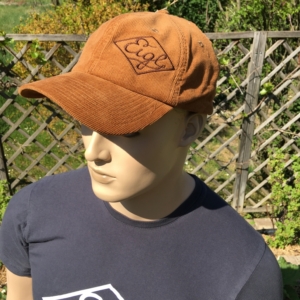 product photo "Basecap brown cord"